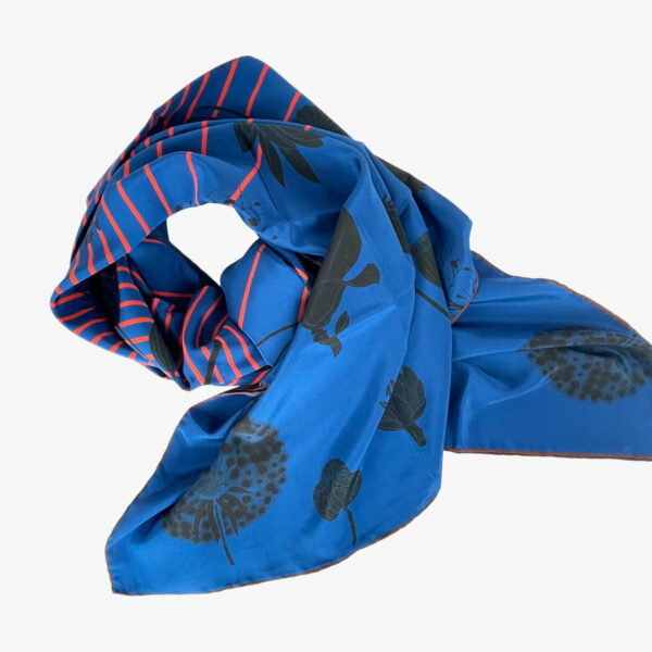 FOULARD FLOW BLAU/ROT, 132 CM X 132 CM